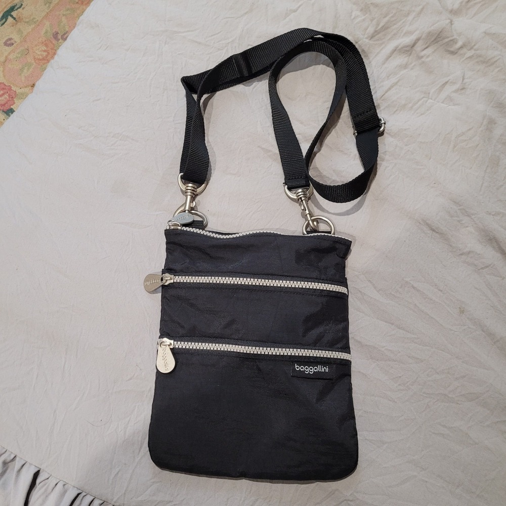 Baggalinni  small black crossbody bag purse wire adjustable strap multi pocket